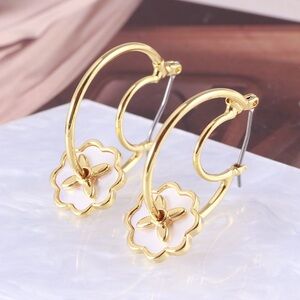 Kate Spade Clover Inlaid Shell Flower Hollow Earrings
